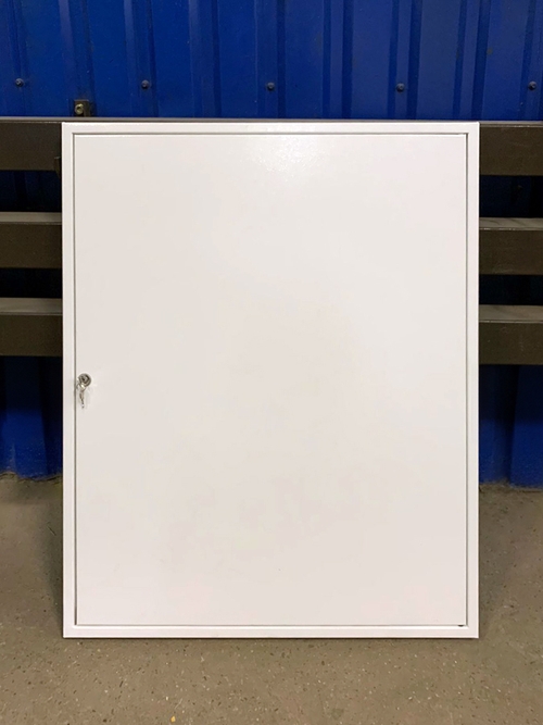 Белый ревизионный люк из стали Белый ревизионный люк из стали