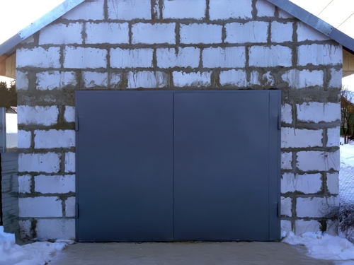 Гаражные стальные ворота Гаражные стальные ворота